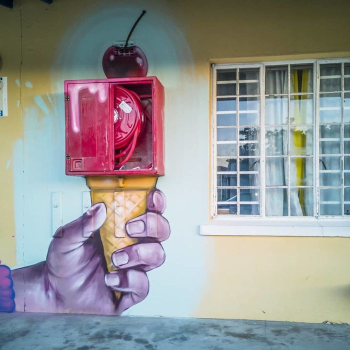 Street-Art-Graffiti-Falko-Fantastic-South-Africa