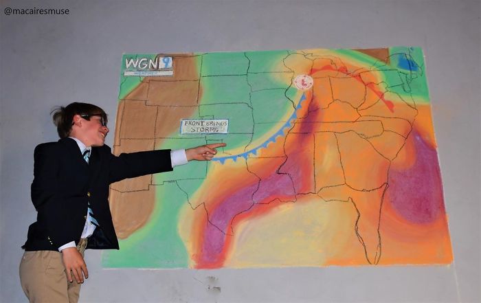 14-Year-Old-Daily-Chalk-Art-For-Her-Brother-So-He-Could-Travel