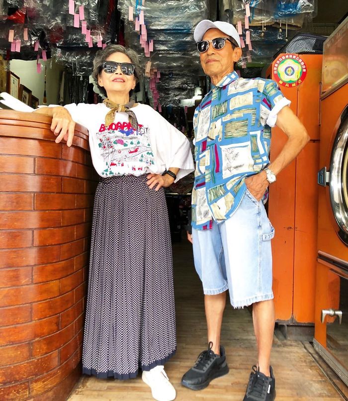 Senior Couple Poses With Clothes That Their Clients Didn't Collect And The Pics Just Radiate Absolute Class And Style (15 Pics) Senior Couple Poses With Clothes That Their Clients Didn't Collect And The Pics Just Radiate Absolute Class And Style (15 Pics)
