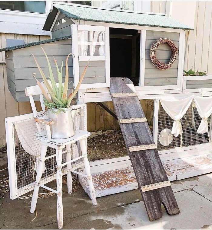 Creative-Chicken-Coops-Designs