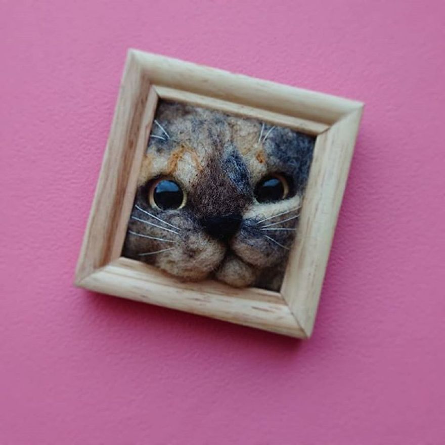 Artist Creates Realistic 3D Frames Of Cats And They Are Perfect!