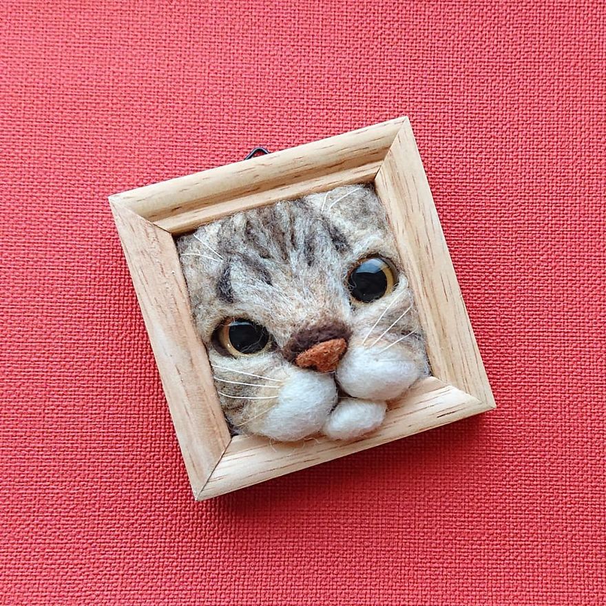 Artist Creates Realistic 3D Frames Of Cats And They Are Perfect!