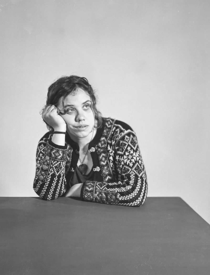 I Did An Experiment Where People Would Get Bored Out Of Their Minds So I Could Capture The Emotion (15 Pics) I Did An Experiment Where People Would Get Bored Out Of Their Minds So I Could Capture The Emotion (15 Pics)