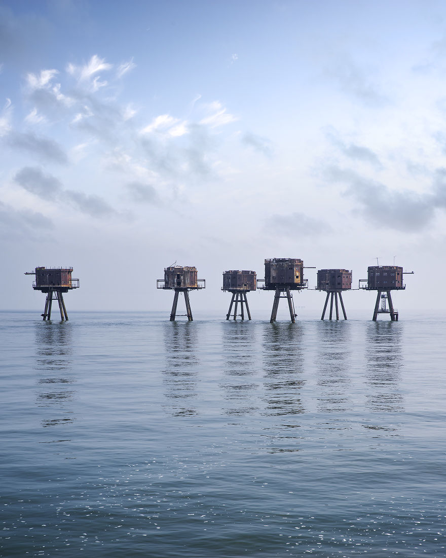 I Photographed WWII Gun Towers In Thames Estuary, UK I Photographed WWII Gun Towers In Thames Estuary, UK