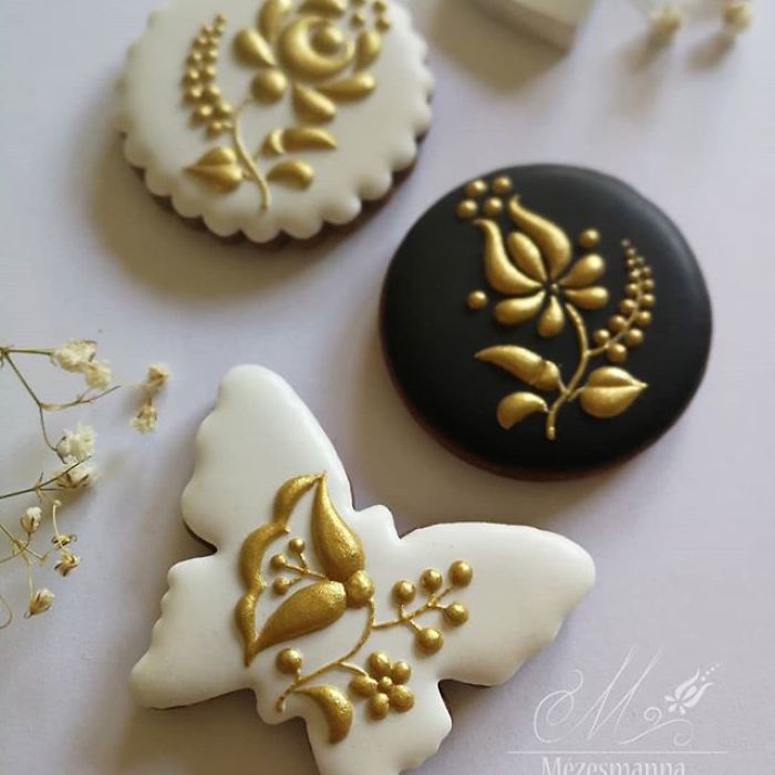 Hungarian Chef Turns Cookies Into Works Of Art; And Your Pet Can Be Honored In One Of Them