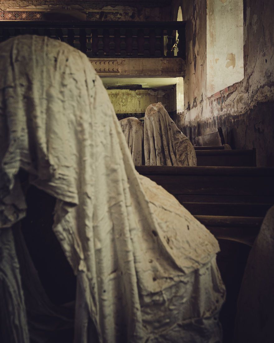 My Photos From A Haunted Ghost Church In Czech Republic (12 Pics) My Photos From A Haunted Ghost Church In Czech Republic (12 Pics)