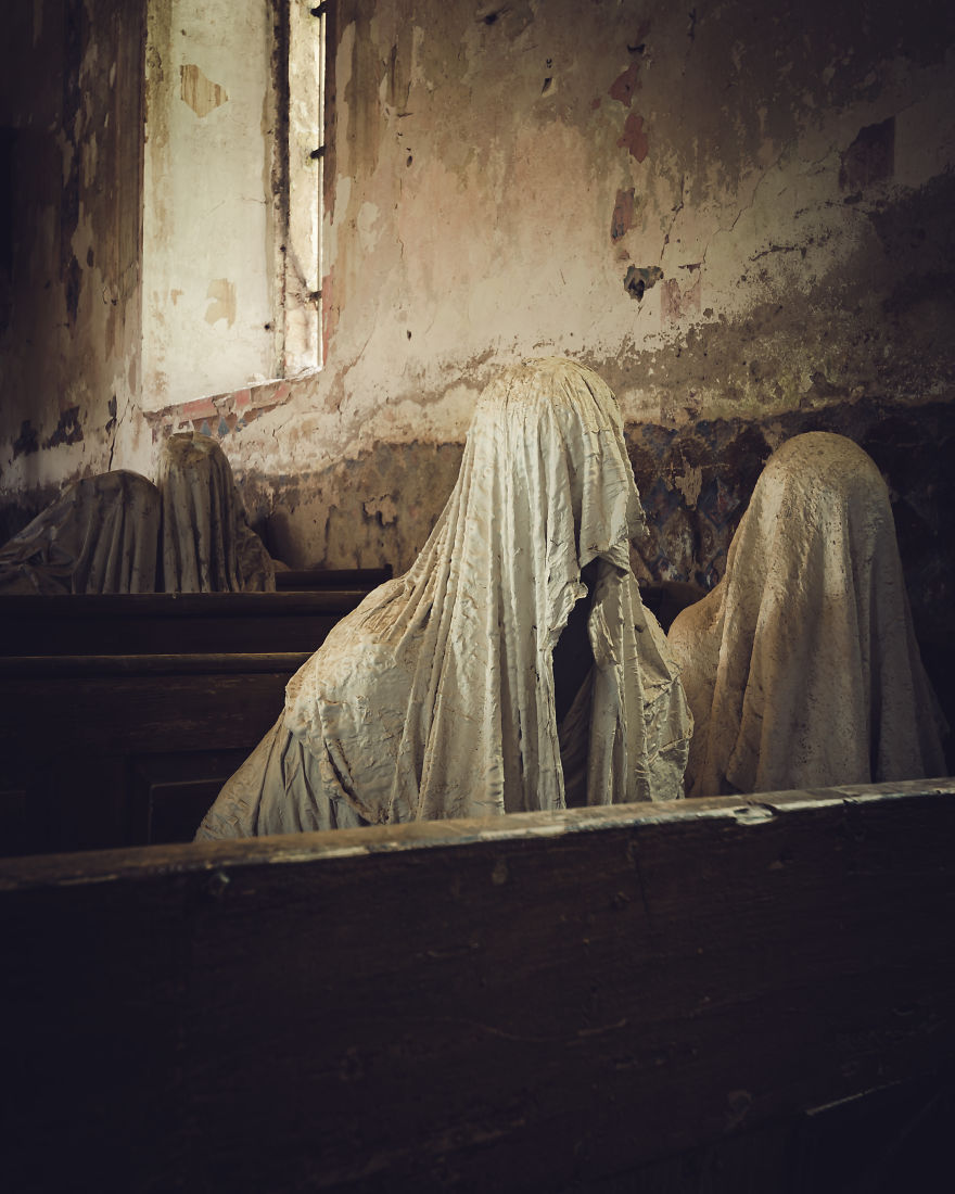 My Photos From A Haunted Ghost Church In Czech Republic (12 Pics) My Photos From A Haunted Ghost Church In Czech Republic (12 Pics)