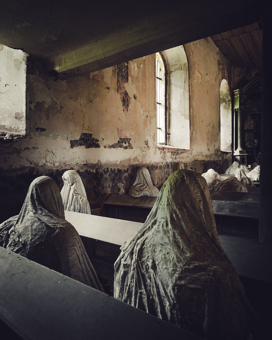 My Photos From A Haunted Ghost Church In Czech Republic (12 Pics) My Photos From A Haunted Ghost Church In Czech Republic (12 Pics)