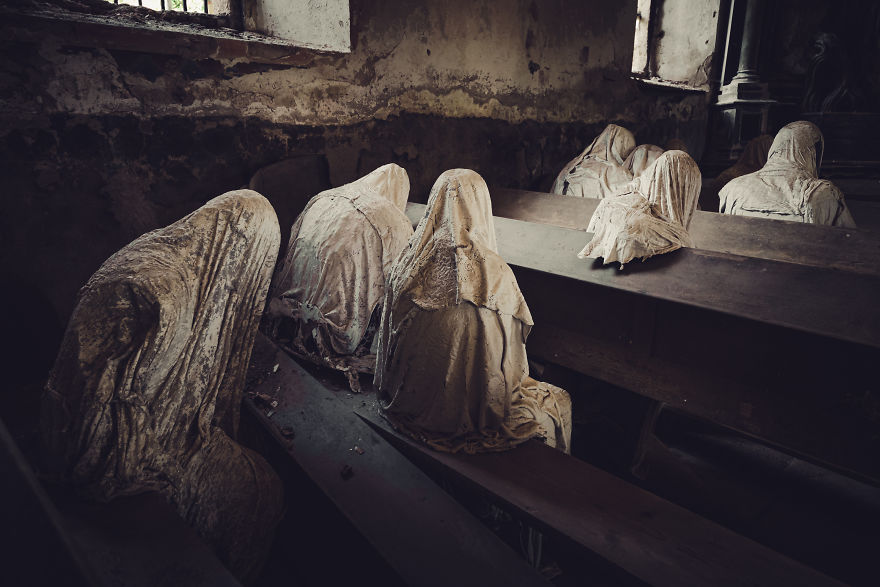 My Photos From A Haunted Ghost Church In Czech Republic (12 Pics) My Photos From A Haunted Ghost Church In Czech Republic (12 Pics)