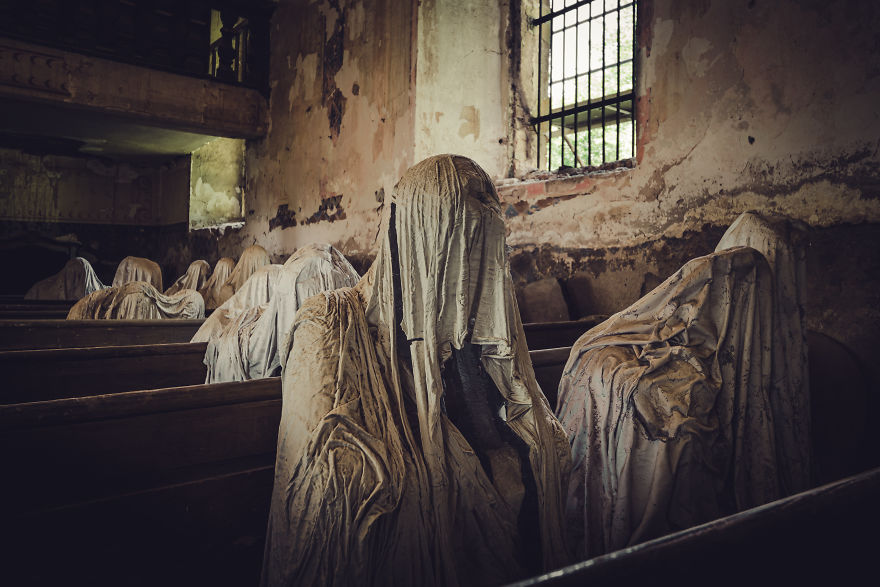 My Photos From A Haunted Ghost Church In Czech Republic (12 Pics) My Photos From A Haunted Ghost Church In Czech Republic (12 Pics)