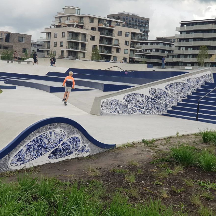 My Delft Blue Bionic Bic Pen Thrash Tiles On Biggest Skatepark In Amsterdam