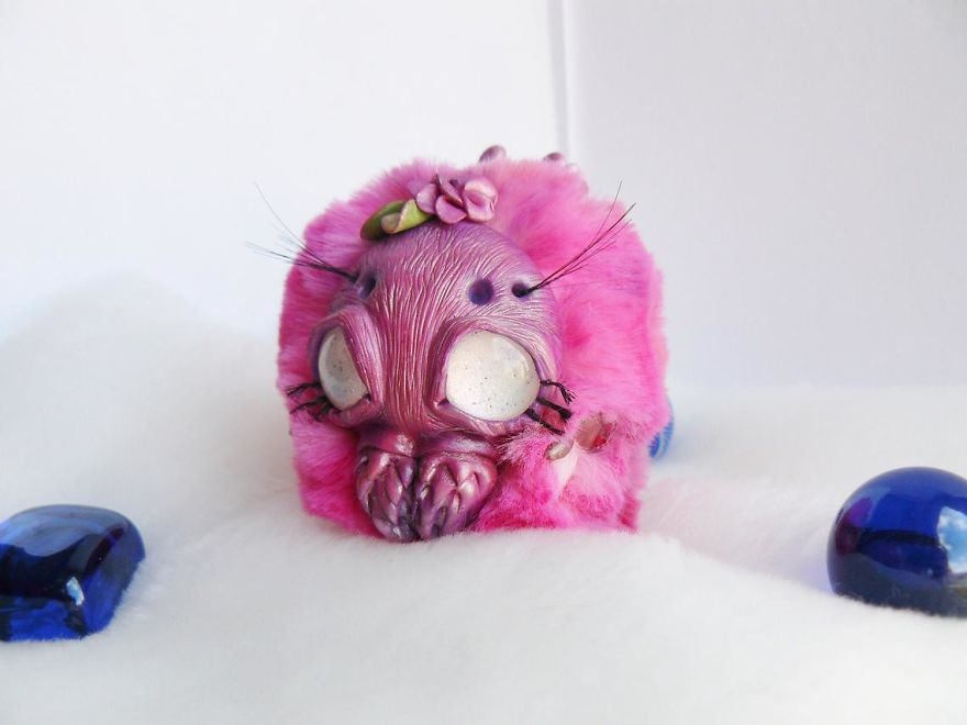 Beginner-Toymaker-Cute-Creepy-Toys-Lelea-Creatures