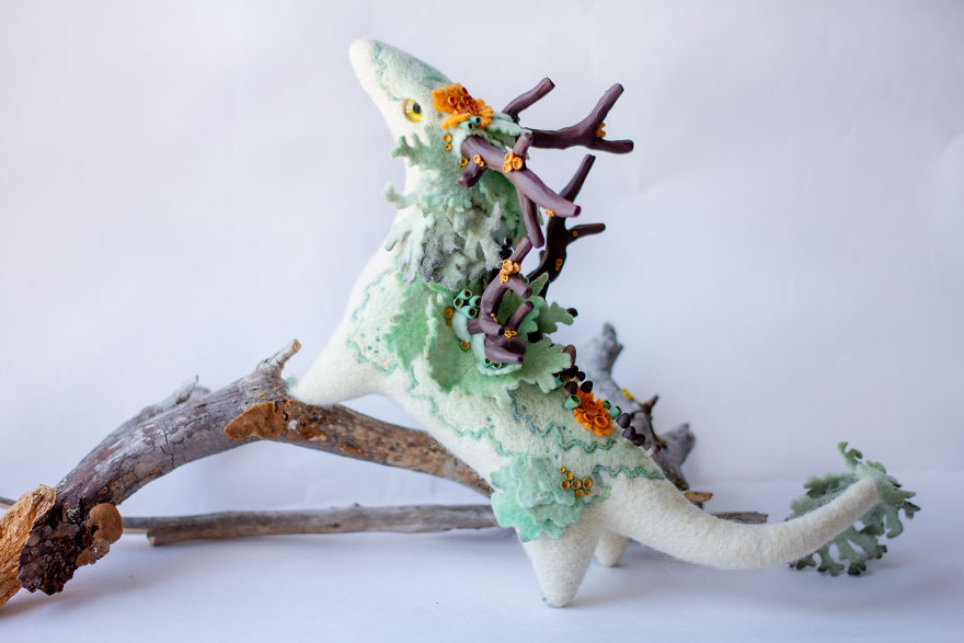 I Make These Adorable Felted Dragons Inspired By The Nature Around Me