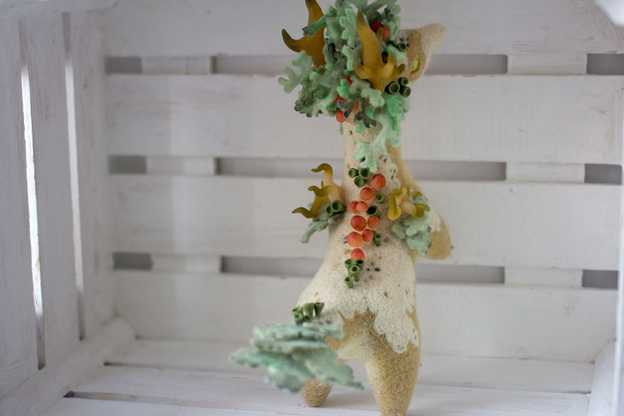 I Make These Adorable Felted Dragons Inspired By The Nature Around Me