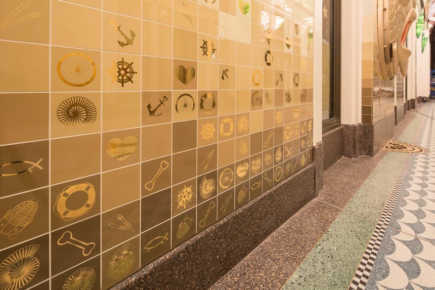 We Designed This Surreal And Trippy Passageway In Amsterdam To Show The City's Free Spirit (29 Pics)