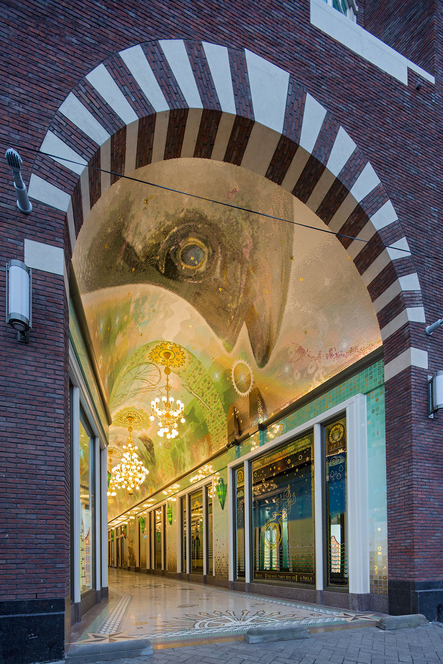 We Designed This Surreal And Trippy Passageway In Amsterdam To Show The City's Free Spirit (29 Pics)