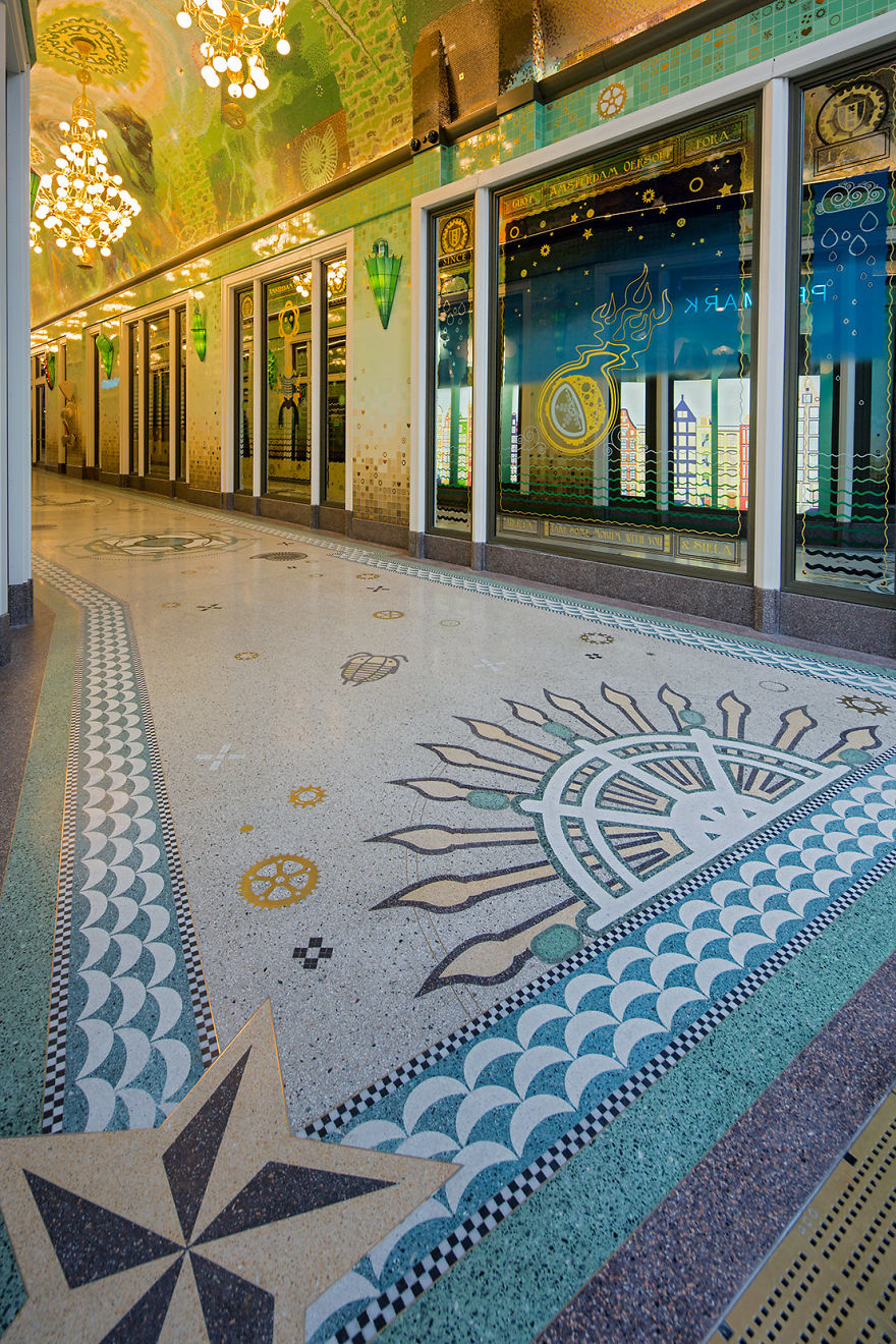 We Designed This Surreal And Trippy Passageway In Amsterdam To Show The City's Free Spirit (29 Pics)