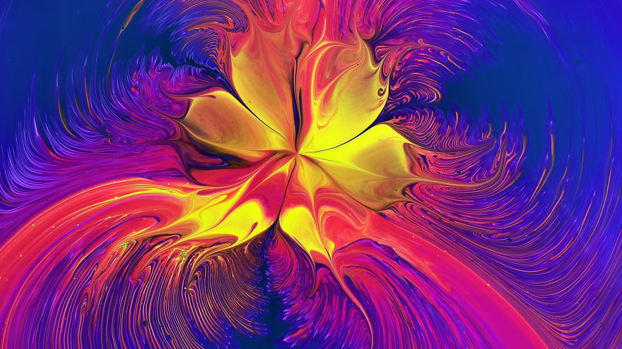 I Create Art By Pouring Paints I Create Art By Pouring Paints