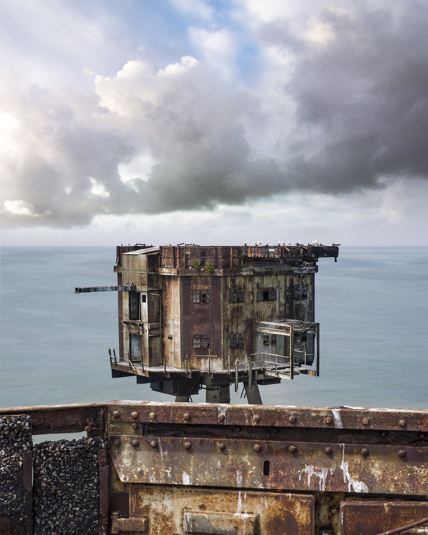 I Photographed WWII Gun Towers In Thames Estuary, UK