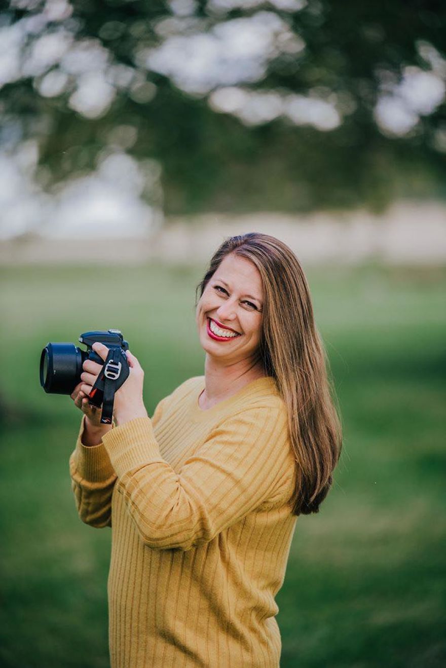 A Couple Who Had Just Met Gets Photographed On Their Blind Date, Goes Viral Because Of The Chemistry They Share A Couple Who Had Just Met Gets Photographed On Their Blind Date, Goes Viral Because Of The Chemistry They Share