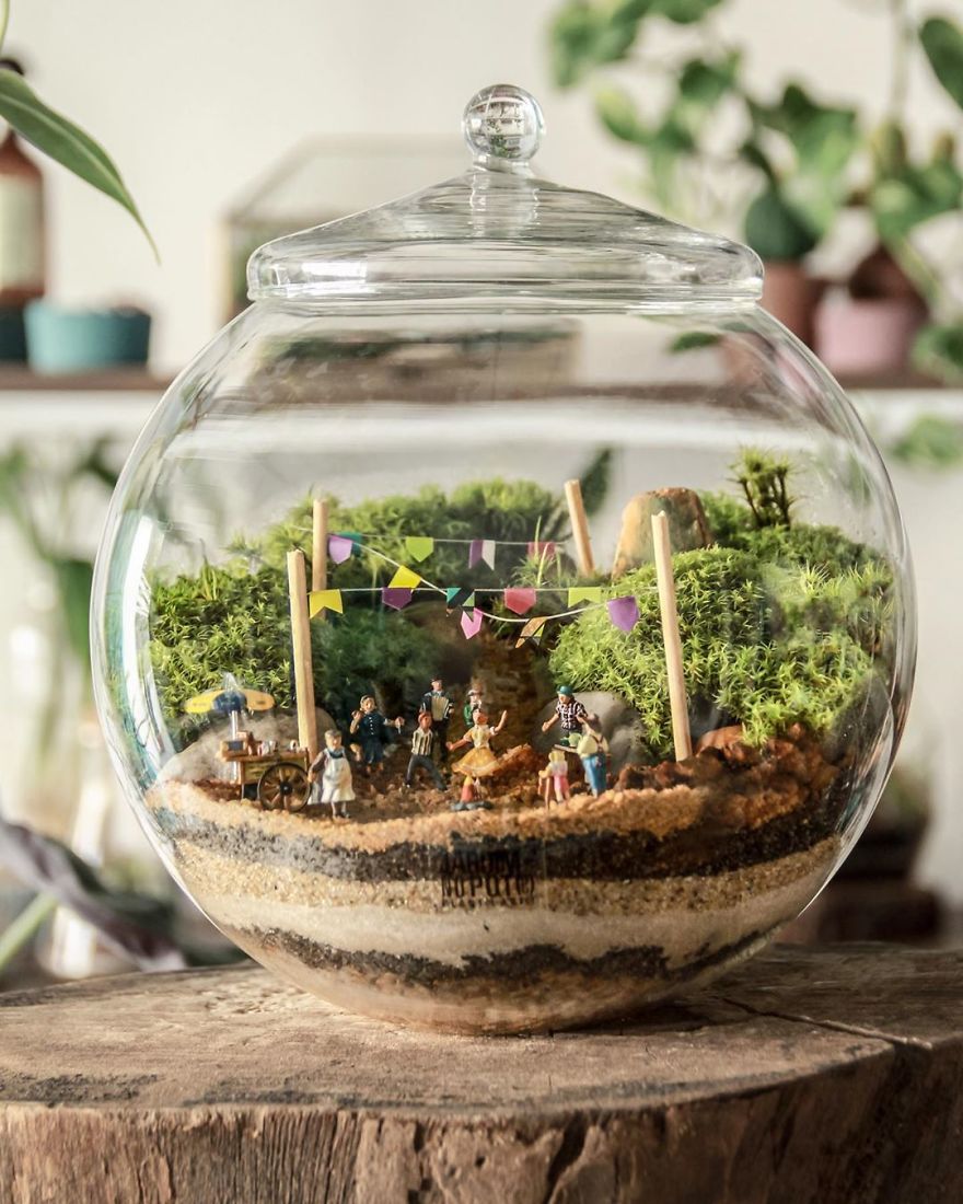 This Company Makes Incredible Micro Ecosystems In Pots And You Will Definitely Want One In Your Home