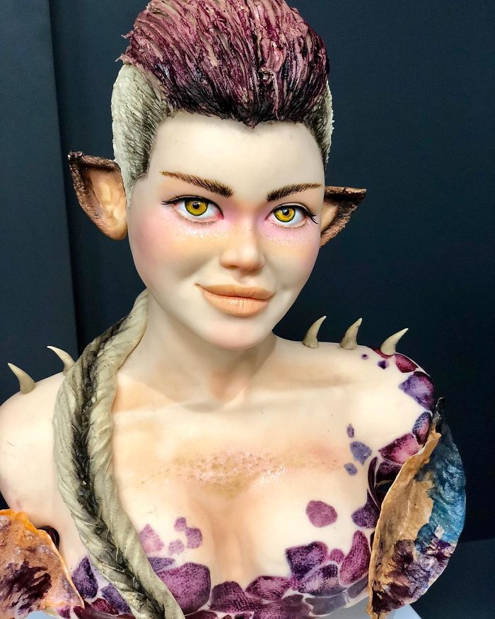 Woman Makes Hyper-Realistic Cakes That Look More Like Works Of Art