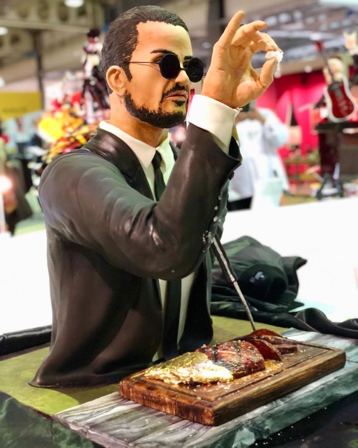 Woman Makes Hyper-Realistic Cakes That Look More Like Works Of Art