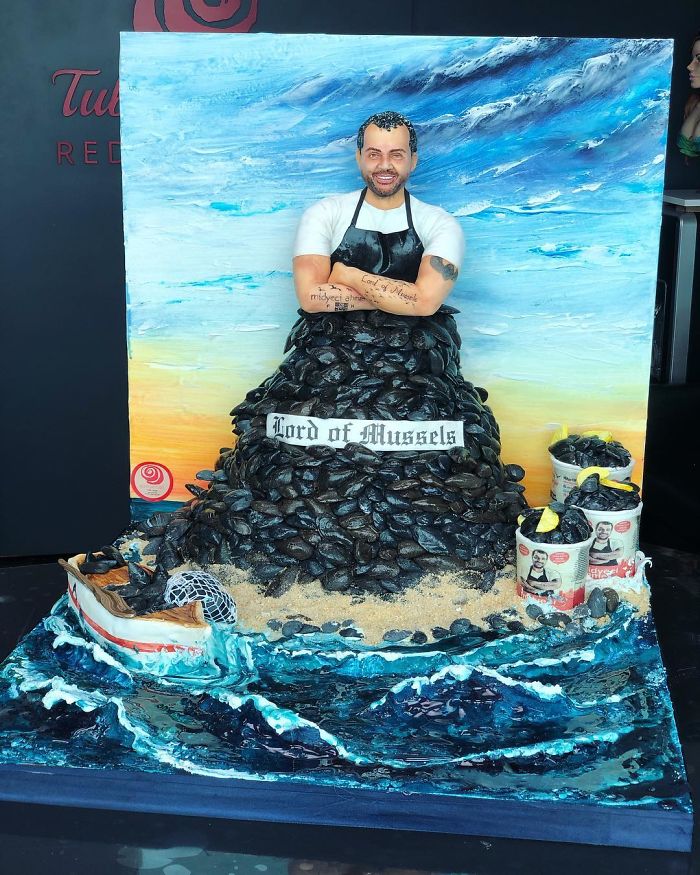 Woman Makes Hyper-Realistic Cakes That Look More Like Works Of Art