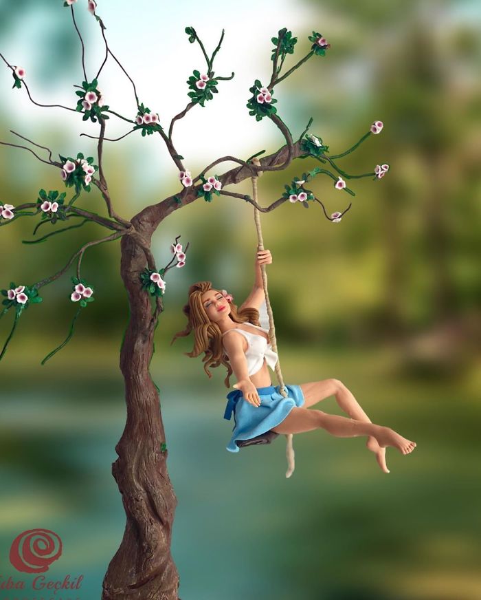 Woman Makes Hyper-Realistic Cakes That Look More Like Works Of Art