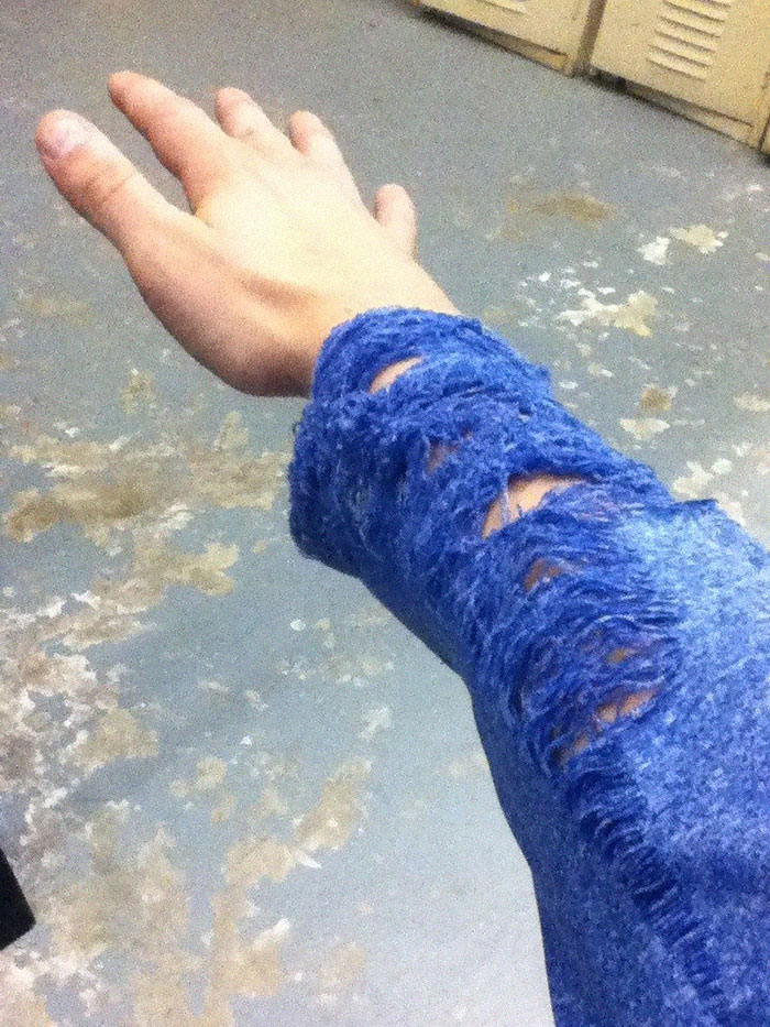 What Happens To A Long Sleeve Shirt In 180mph Winds