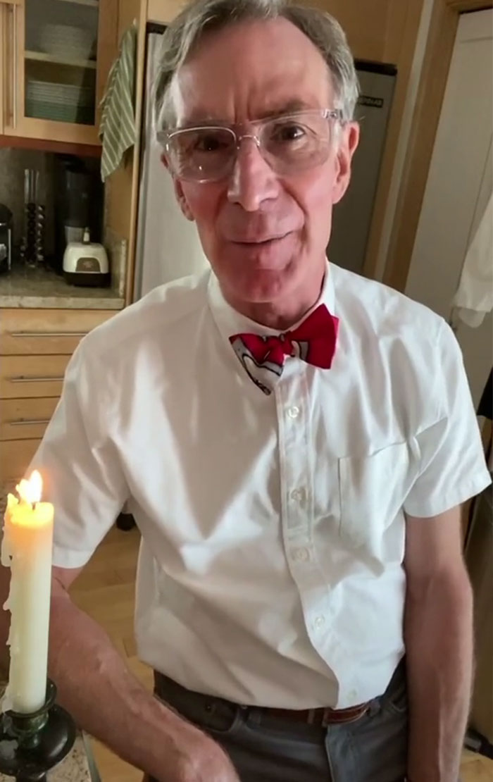 Bill Nye Makes A PSA On TikTok About How Effective Different Face Masks Are, Goes Viral Bill Nye Makes A PSA On TikTok About How Effective Different Face Masks Are, Goes Viral