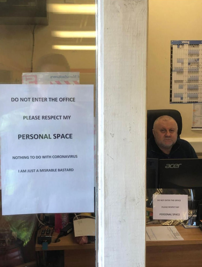 People Are Applauding This Business For Putting Up A Poster That Puts Covidiots In Their Place