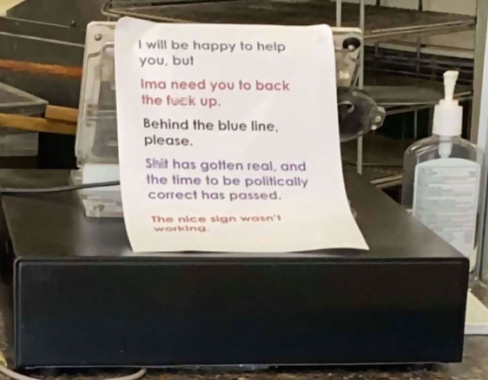 People Are Applauding This Business For Putting Up A Poster That Puts Covidiots In Their Place People Are Applauding This Business For Putting Up A Poster That Puts Covidiots In Their Place