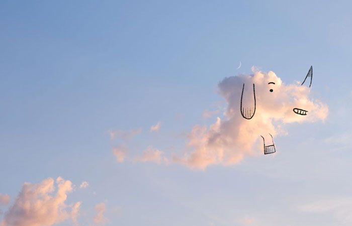 Artist Posts Funny Cloud Doodles On Twitter, People Like Them So Much That They Respond With Their Own Doodles Artist Posts Funny Cloud Doodles On Twitter, People Like Them So Much That They Respond With Their Own Doodles