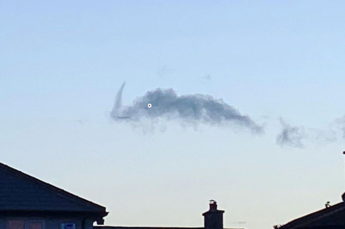 Artist Posts Funny Cloud Doodles On Twitter, People Like Them So Much That They Respond With Their Own Doodles