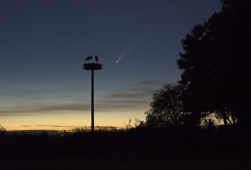 I've Used A Once-In-A-Lifetime Chance To Capture The Neowise Comet (13 Pics)