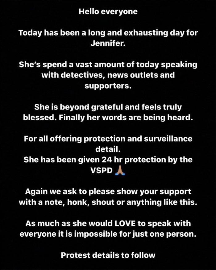 Black Mom Puts Up A Sign About How Her White Neighbors Are Harassing Her, The Local Community Steps Up