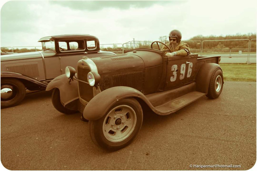 I Photograph The Past In The Present, By Taking Shots Of Vintage Hot Rods (18 Pics)