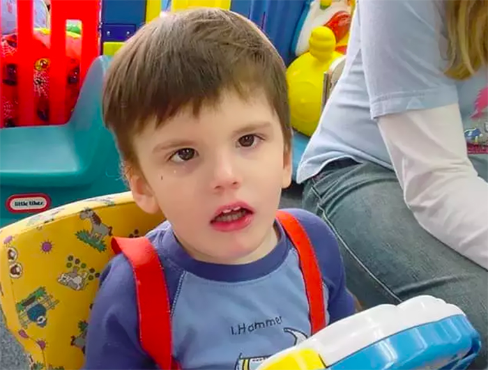 Best Friends Given 2% Chance Of Survival Beat All Odds And Recreate Their First School Photo At Their Graduation