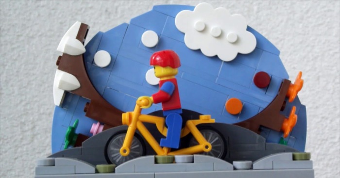 During Lockdown I Missed Biking, So I Built A LEGO Bicycling Set