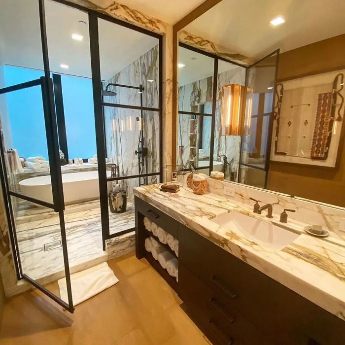 Gigi Hadid Just Moved Into A Remodeled $5.8M Apartment She Designed Herself And People Are Making Fun Of Her Bizarre Design Choices Gigi Hadid Just Moved Into A Remodeled $5.8M Apartment She Designed Herself And People Are Making Fun Of Her Bizarre Design Choices