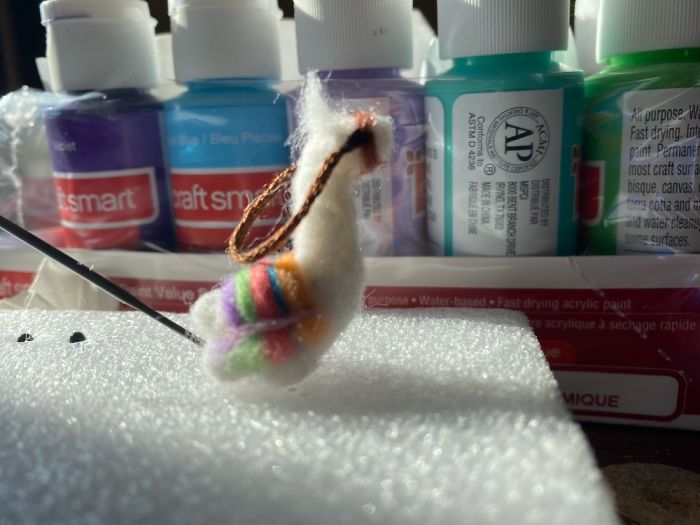 Needle Felted A Llama (Sorry About Bad Lighting)