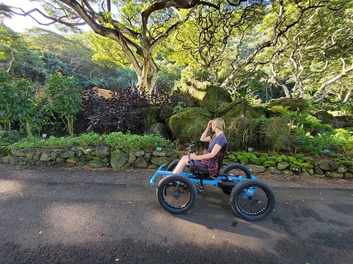 Man Designs An Off-Road "Wheelchair" So That His Wife Can Go Places She Never Imagined, It's Now Up For Mass-Production Man Designs An Off-Road "Wheelchair" So That His Wife Can Go Places She Never Imagined, It's Now Up For Mass-Production