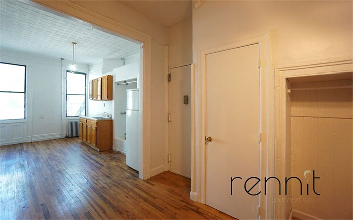 This $1,650 A Month New York Apartment Has A Shower In The Kitchen And People See Perks Of Living Here