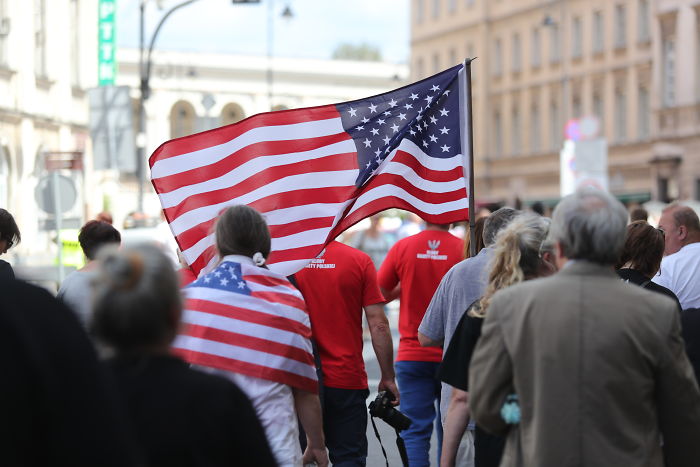 30 Non-Americans Explain What They Like Best About The United States And Their Answers Go Viral