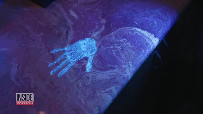 Investigators Set Up A Trap To See If Hotels Change Their Sheets During The COVID-19 Pandemic - They All Fail Investigators Set Up A Trap To See If Hotels Change Their Sheets During The COVID-19 Pandemic - They All Fail