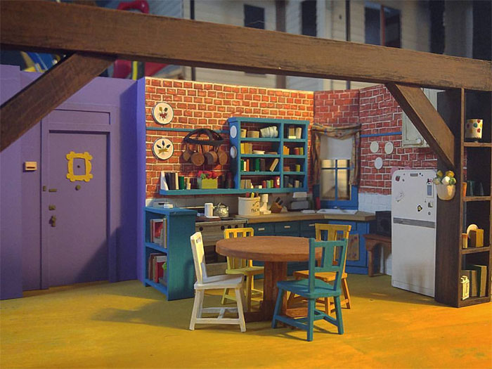 I Built A Tiny Model Of Monica’s Kitchen From “Friends” (11 Pics)