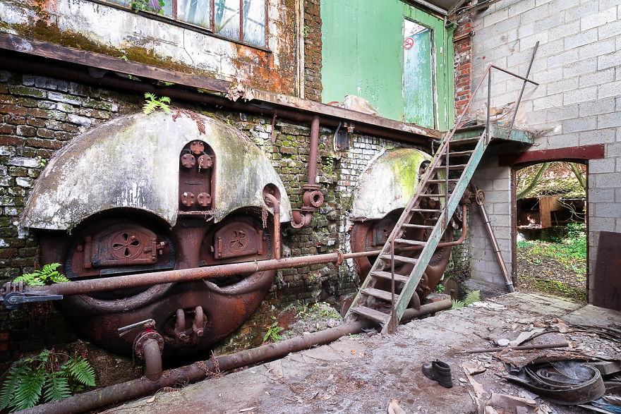 I Explored An Abandoned Lanolin Factory That Closed In 2009 I Explored An Abandoned Lanolin Factory That Closed In 2009