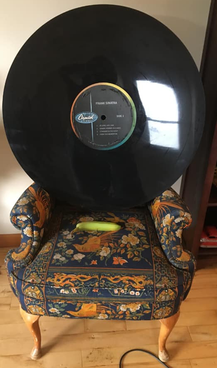 When Do You Buy A 3 Foot Frank Sinatra Album? When You See It Of Course! $10 At A Yardsale Last Weekend. Now All I Need Is A Giant Record Player!