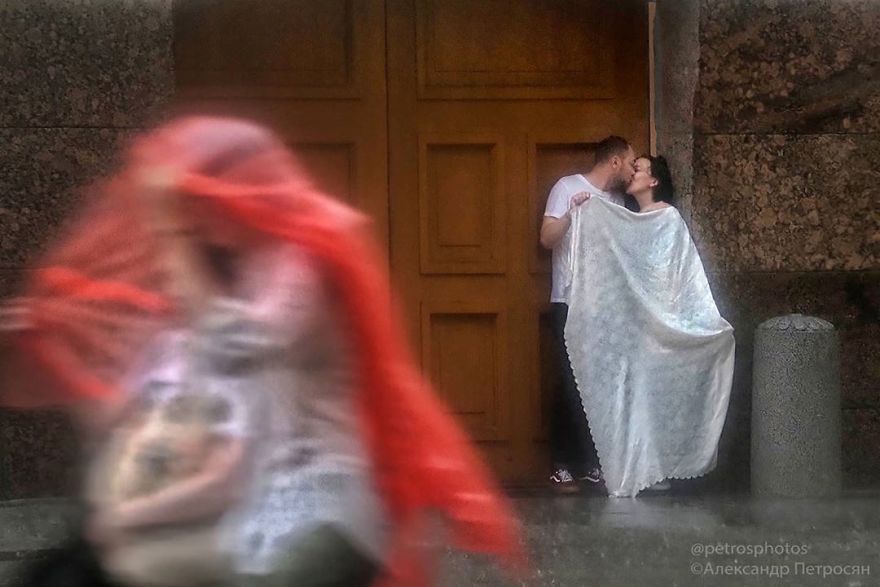 This Photographer Captures Everyday Life In Russia In Sincere Photographs (New Pics)